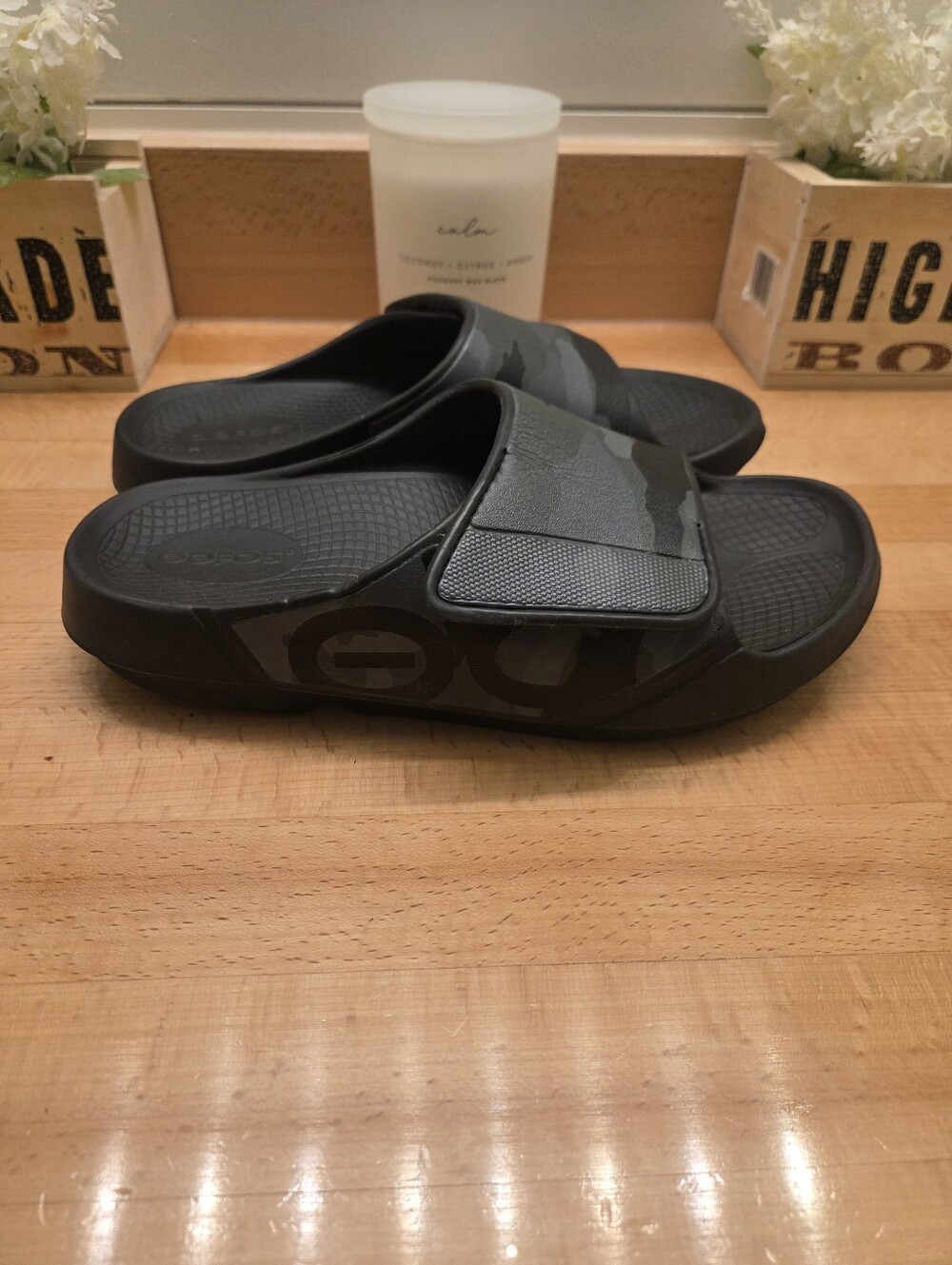 OOFOS OOahh Sport Flex Slide Sandal Black Camo Mens Size 8
